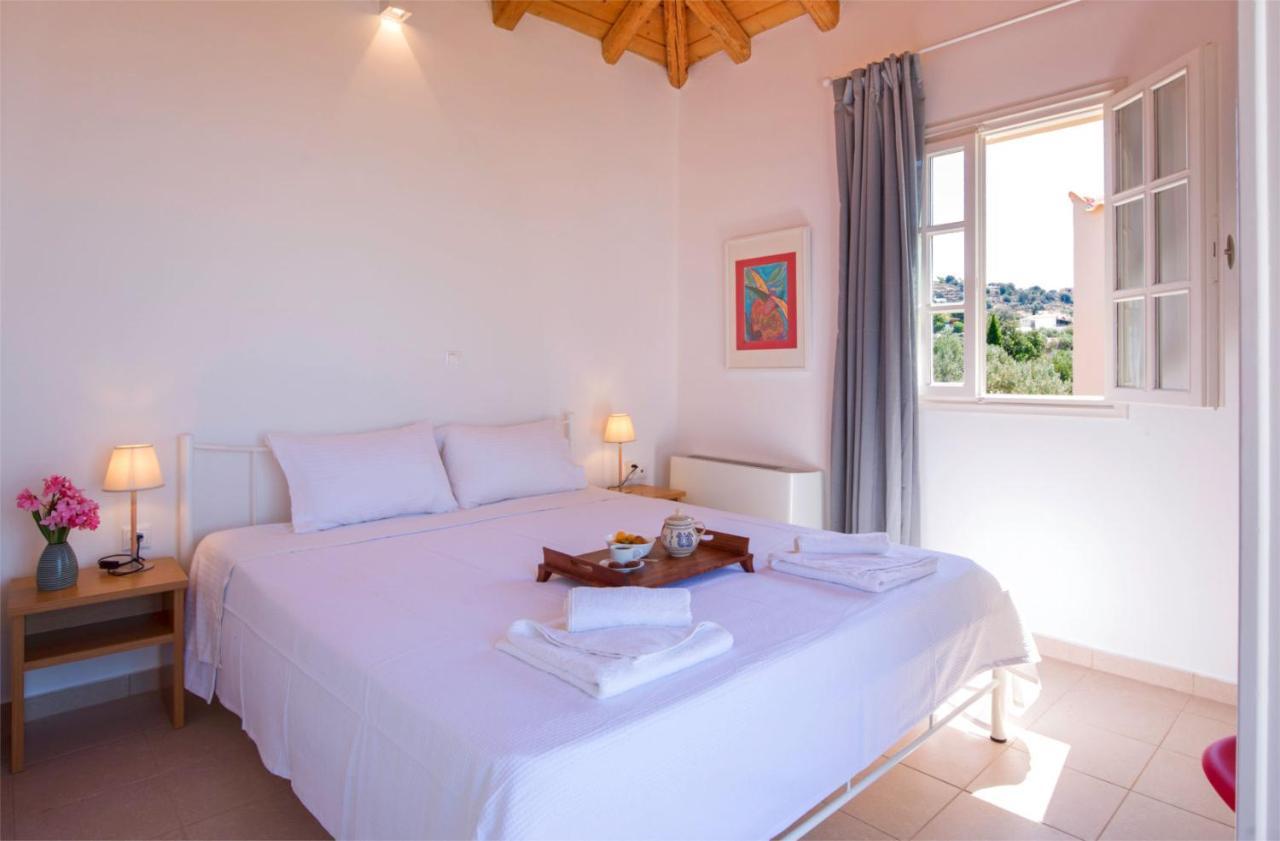 Villa Aegina Colors Sfentouri