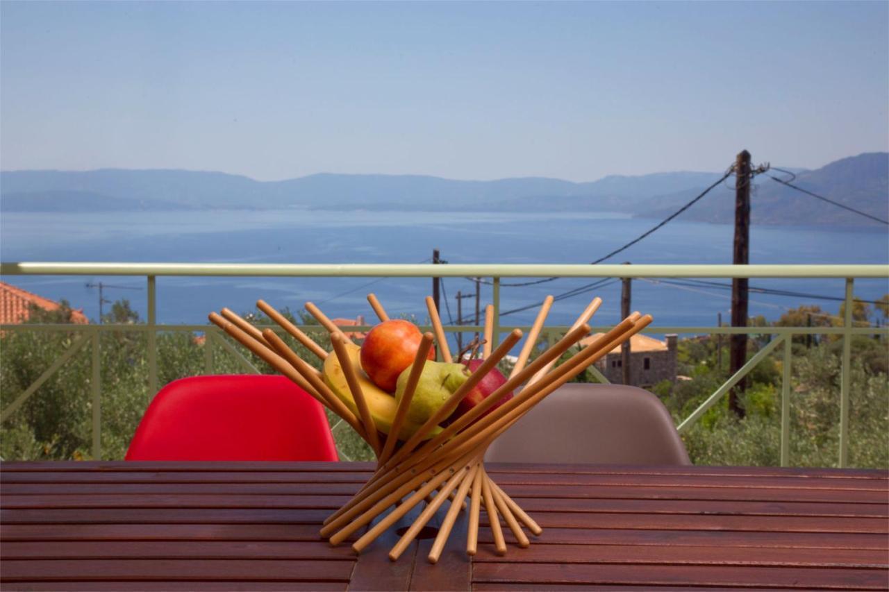Aegina Colors *